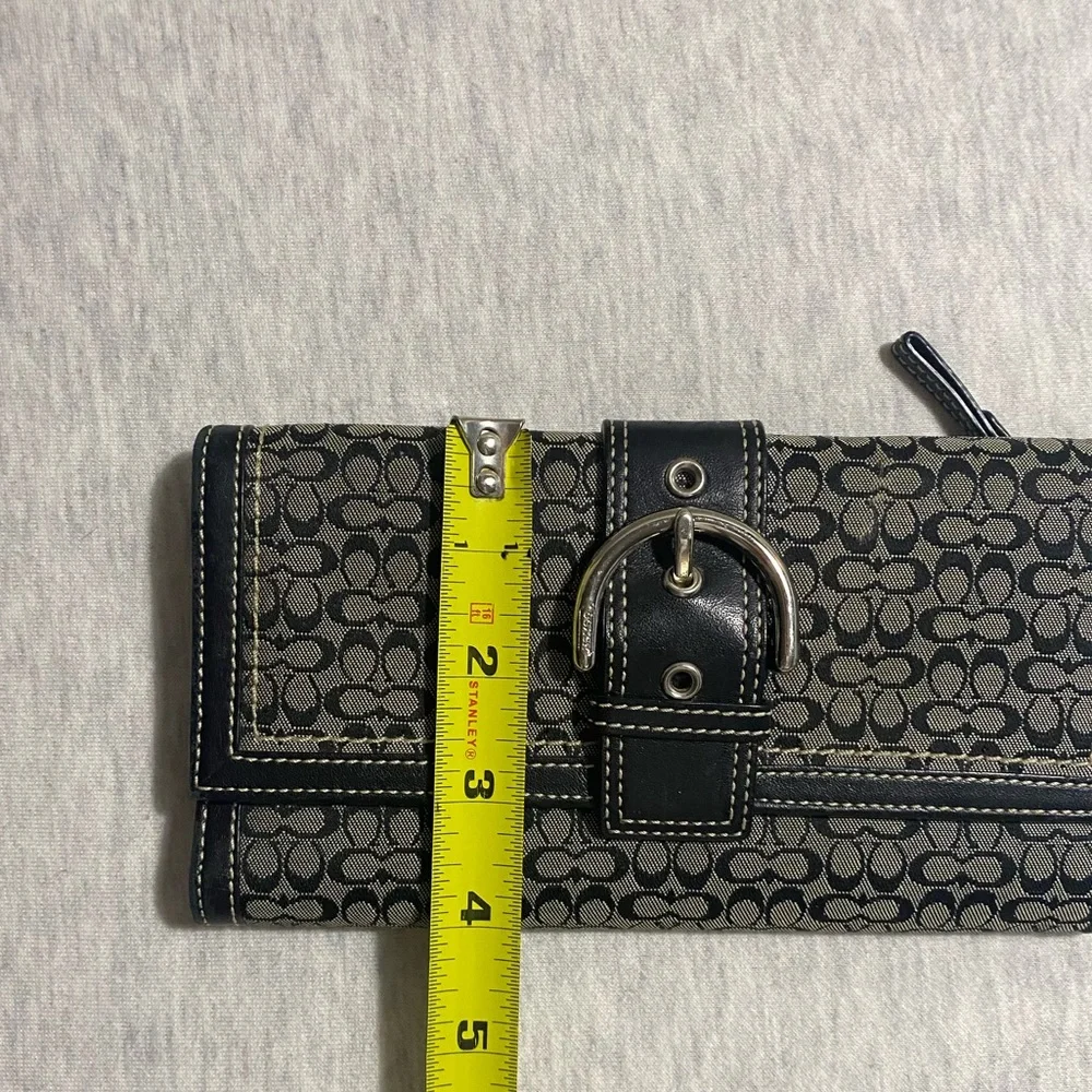 Coach Black & Gray Signature Trifold Wallet w/ Silver Tone Buckle Snap Closure